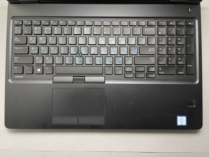 Ноутбук Dell Latitude E5580