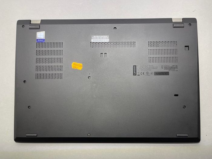 Ноутбук Lenovo ThinkPad T590