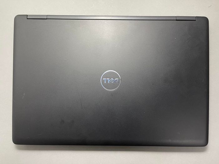 Ноутбук Dell Latitude E5580