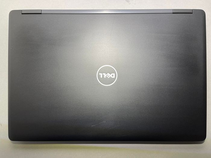 Ноутбук Dell Latitude E5580