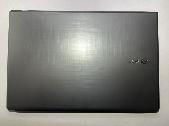 Ноутбук Acer Aspire E5-576