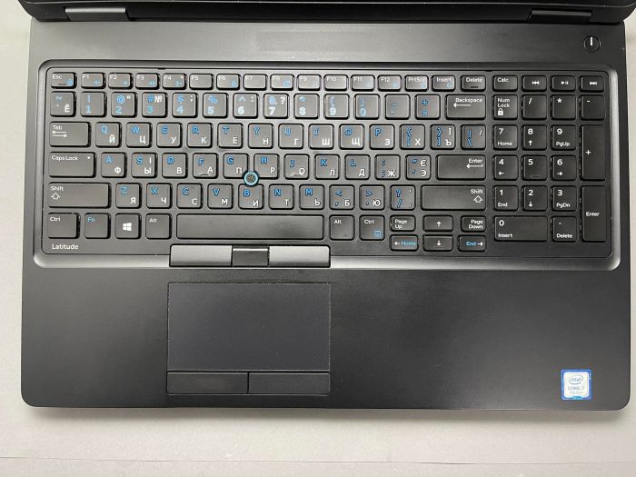 Ноутбук Dell Latitude E5580