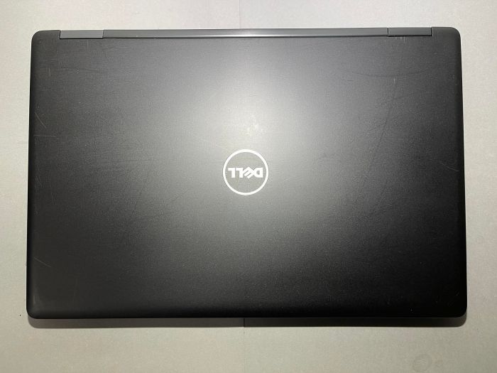 Ноутбук Dell Precision 3520