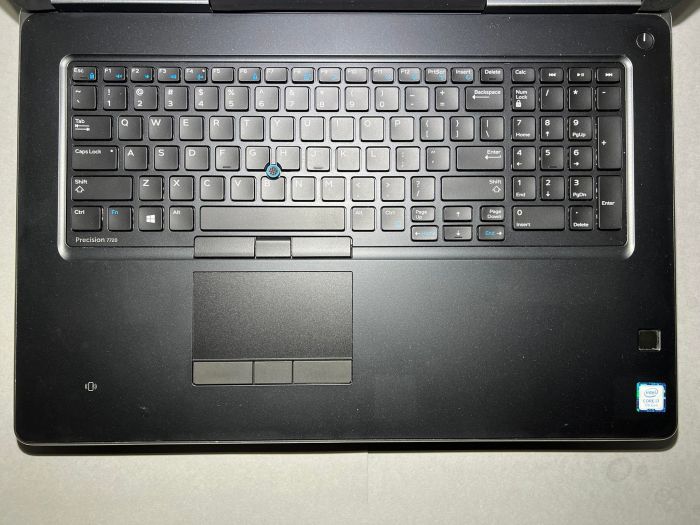 Ноутбук Dell Precision 7720