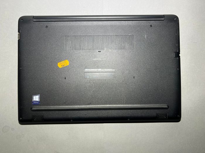 Ноутбук Dell Latitude 3500