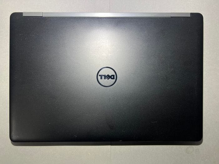 Ноутбук Dell Latitude E5570