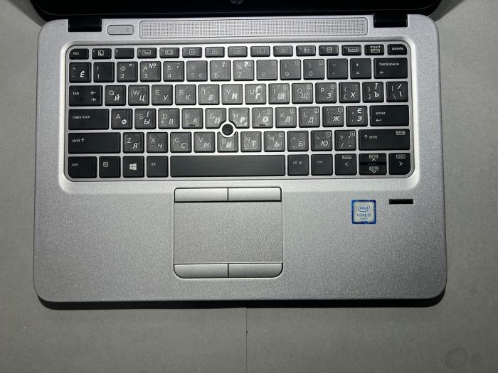 Ноутбук HP EliteBook 820 G3