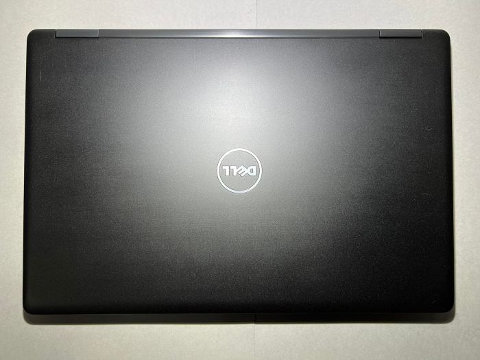 Ноутбук Dell Latitude E5580