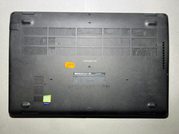 Ноутбук Dell Latitude 5500