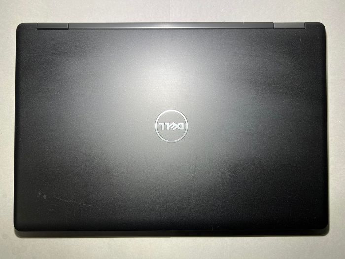 Ноутбук Dell Latitude E5580