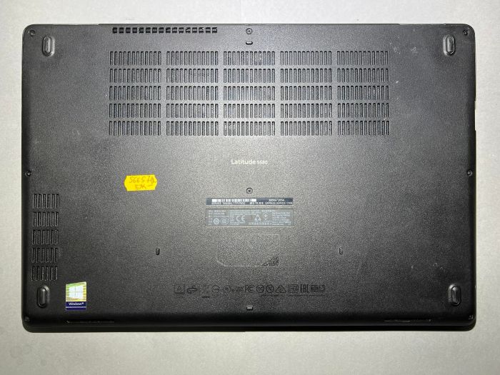 Ноутбук Dell Latitude E5580