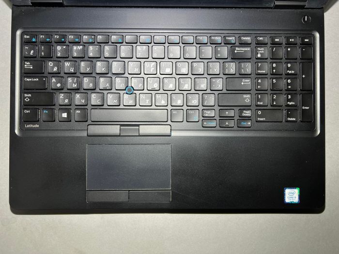 Ноутбук Dell Latitude E5580