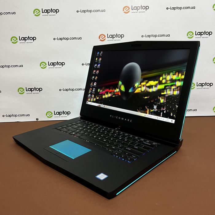 Ноутбук Dell Alienware 15 R3