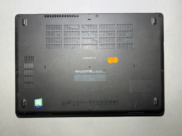 Ноутбук Dell Latitude E5490