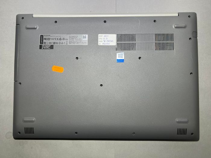 Ноутбук Lenovo IdeaPad 320-17IKB