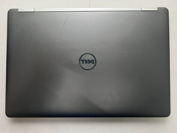 Ноутбук Dell Latitude 5570