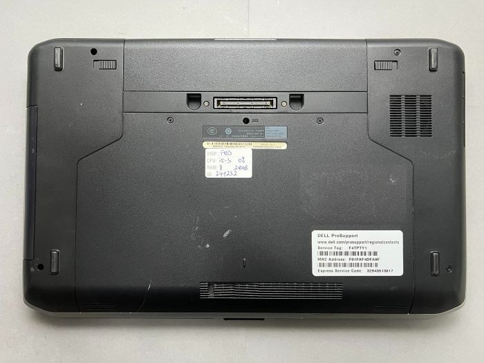 Ноутбук Dell Latitude 5530