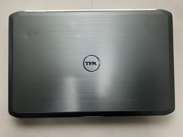 Ноутбук Dell Latitude E5520