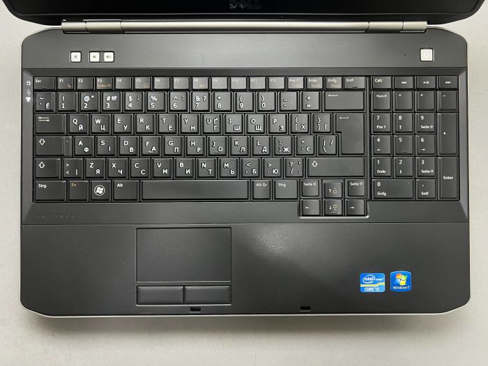 Ноутбук Dell Latitude E5520