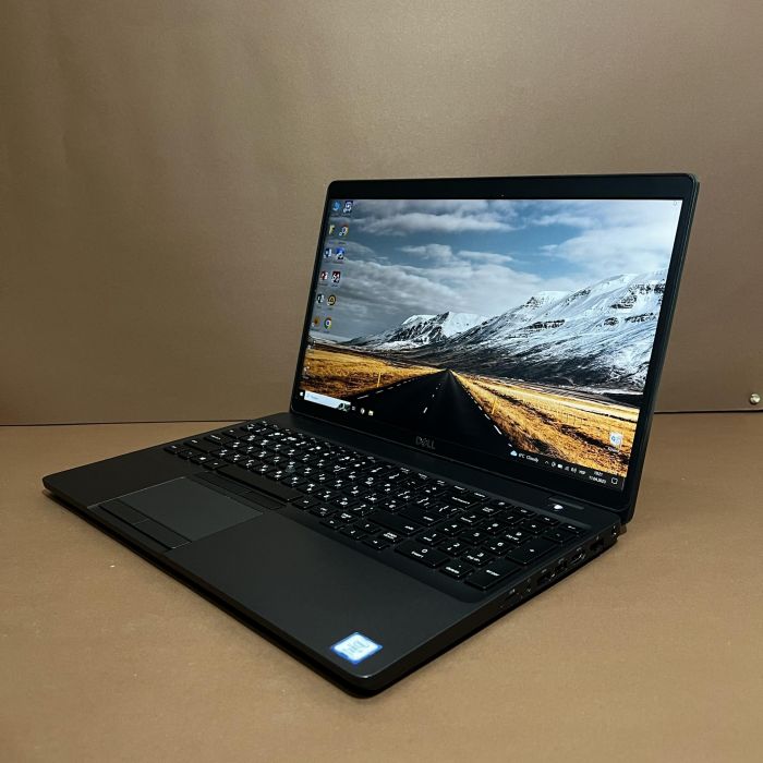 Ноутбук Dell Latitude 5500