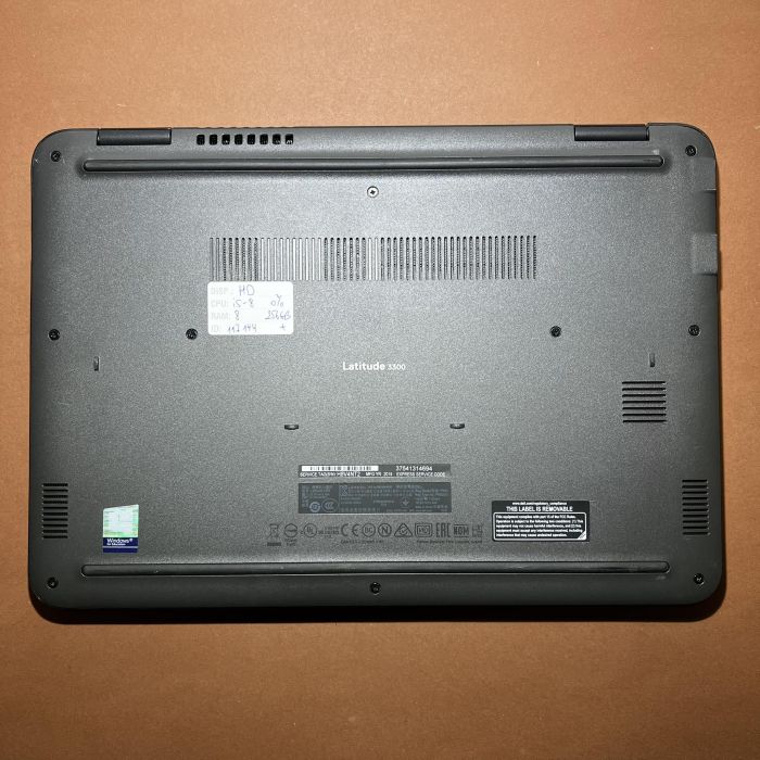 Ноутбук Dell Latitude 3300