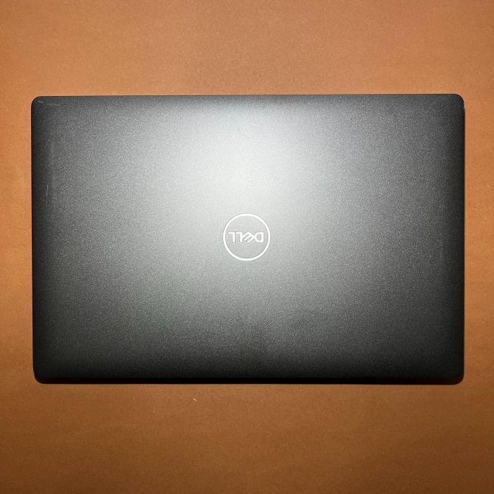 Ноутбук Dell Latitude 5500