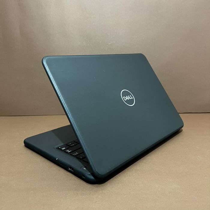 Ноутбук Dell Latitude 3300