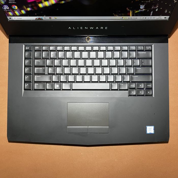 Ноутбук Dell Alienware 15 R3