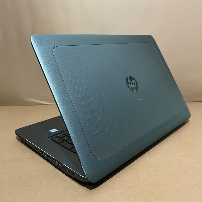 Ноутбук HP zBook 17 G3