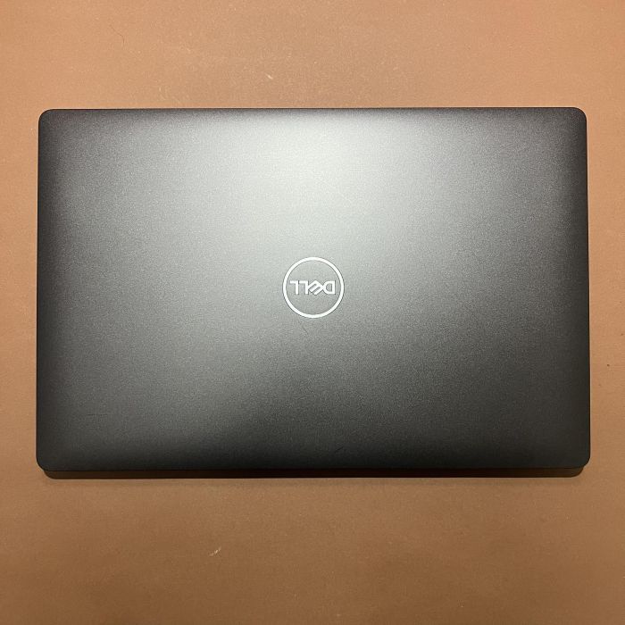 Ноутбук Dell Latitude 5501