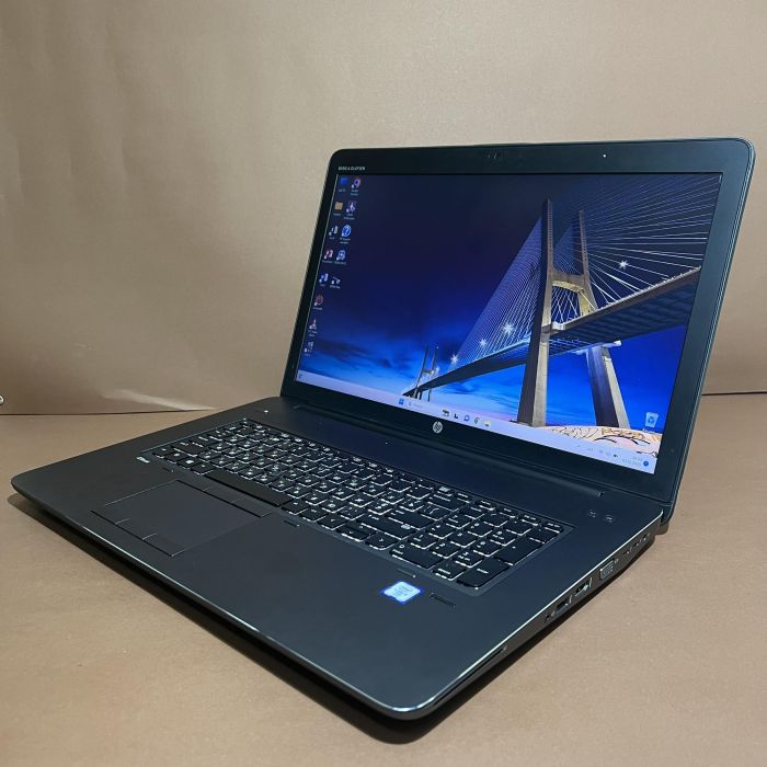 Ноутбук HP zBook 17 G3