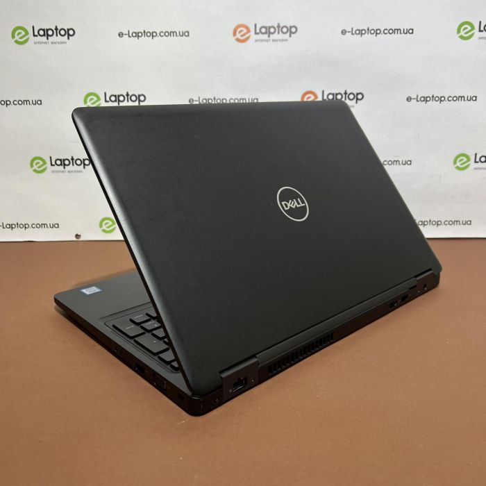 Ноутбук Dell Latitude 5590