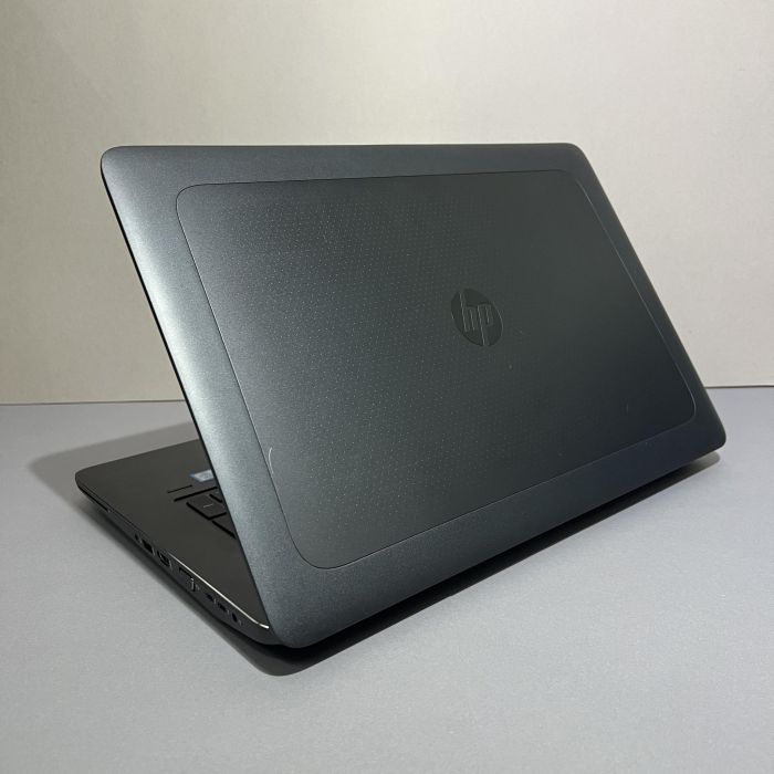 Ноутбук HP zBook 17 G3	