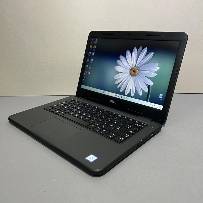 Ноутбук Dell Latitude 3300