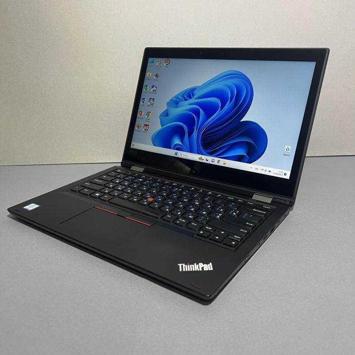 Ноутбук Lenovo Yoga L380 