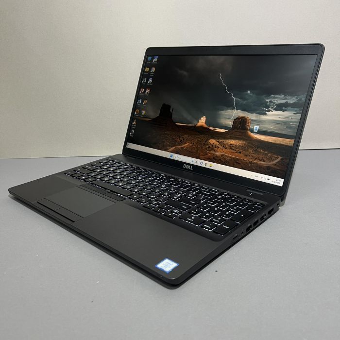 Ноутбук Dell Latitude 5500	