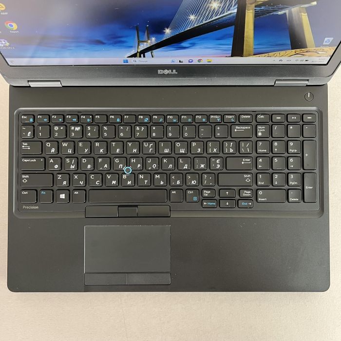 Ноутбук Dell Precision 3520 