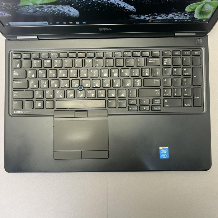 Ноутбук Dell Latitude E5550