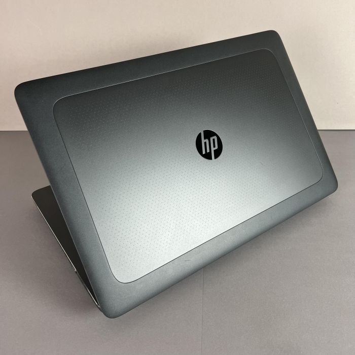 Ноутбук HP zBook 17 G3