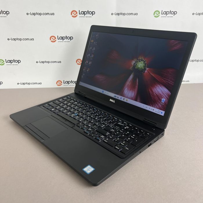 Ноутбук Dell Latitude E5580