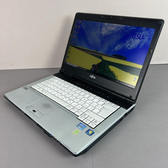 Ноутбук Fujitsu Lifebook S751