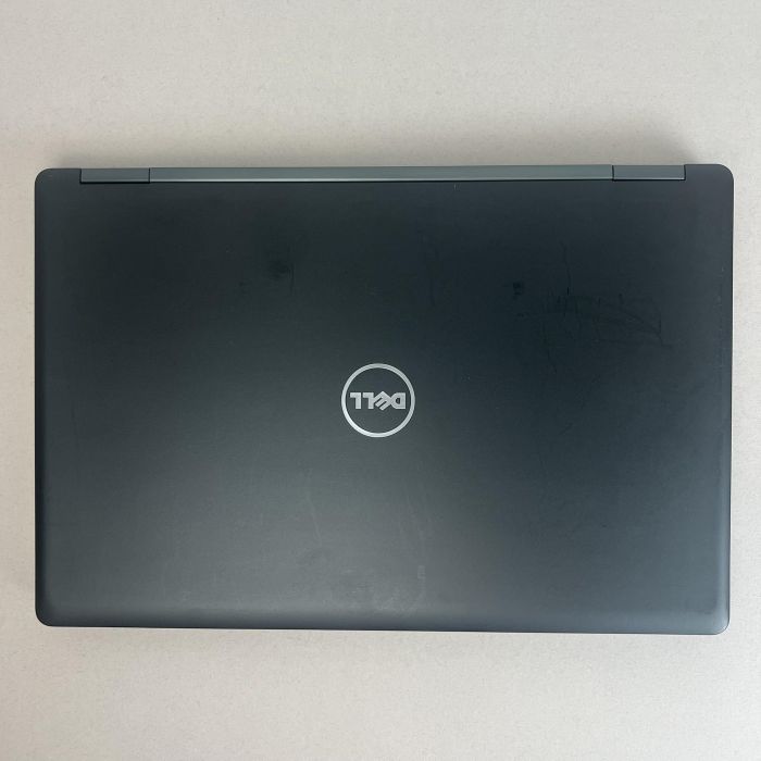 Ноутбук Dell Latitude E5580