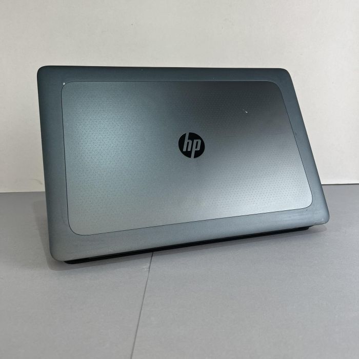 Ноутбук HP zBook 17 G3