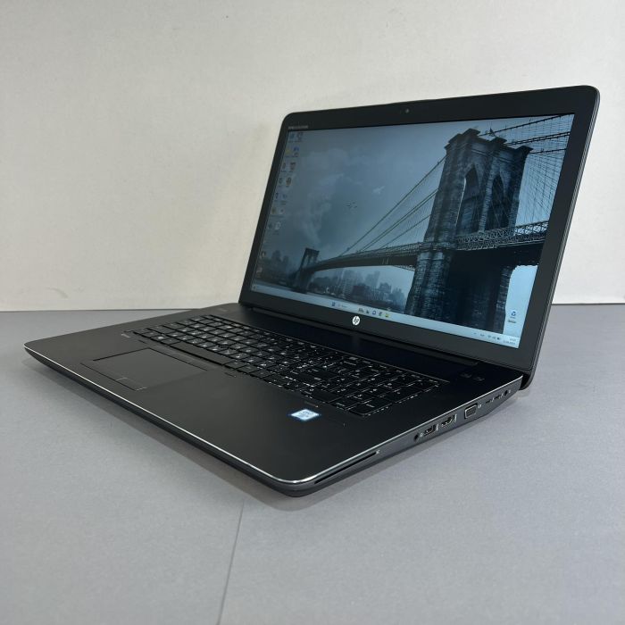 Ноутбук HP zBook 17 G3