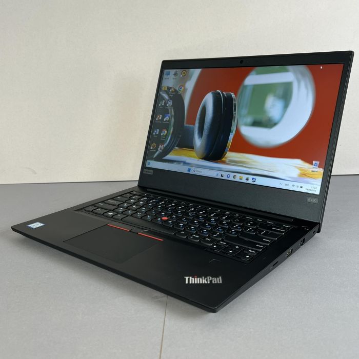 Ноутбук	Lenovo ThinkPad E490