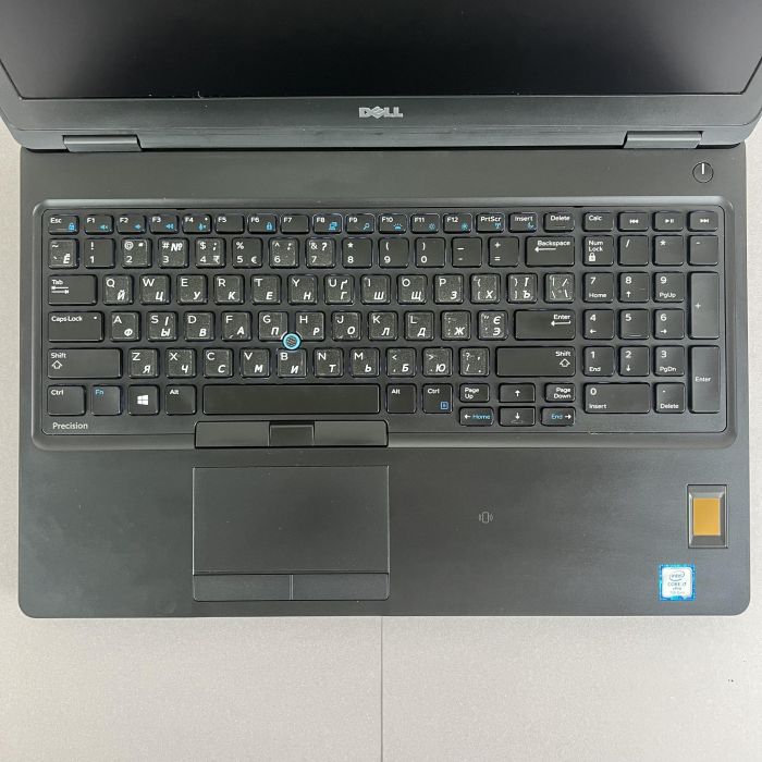 Ноутбук	Dell Precision 3520