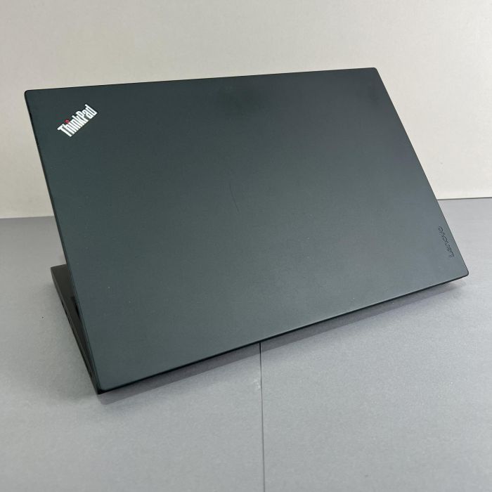 Ноутбук	Lenovo ThinkPad T560