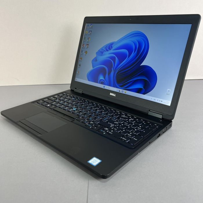 Ноутбук	Dell Precision 3520