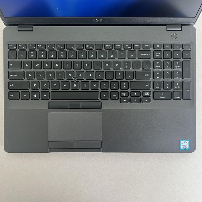 Ноутбук Dell Latitude 5500