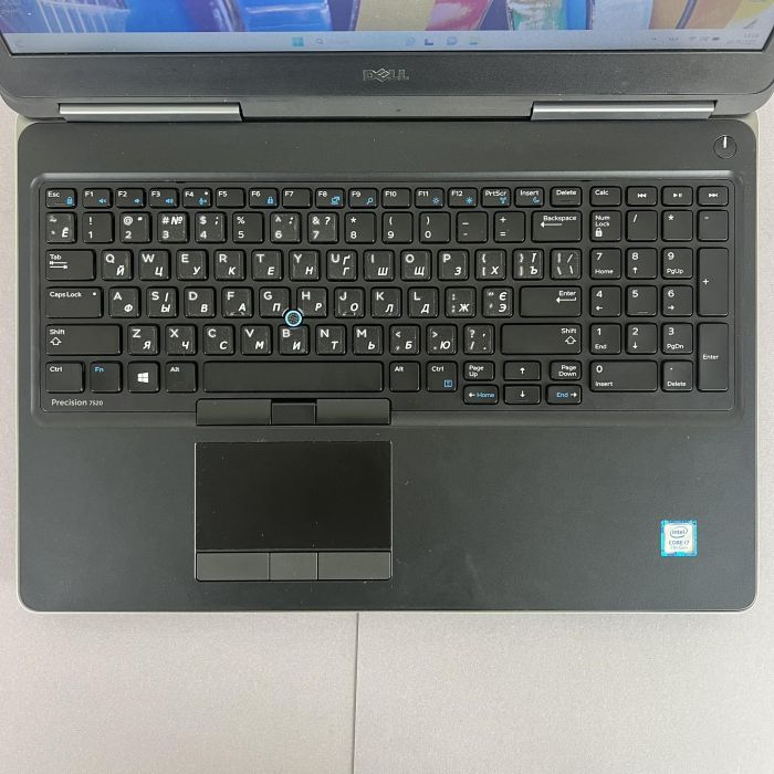 Ноутбук Dell Precision 7520